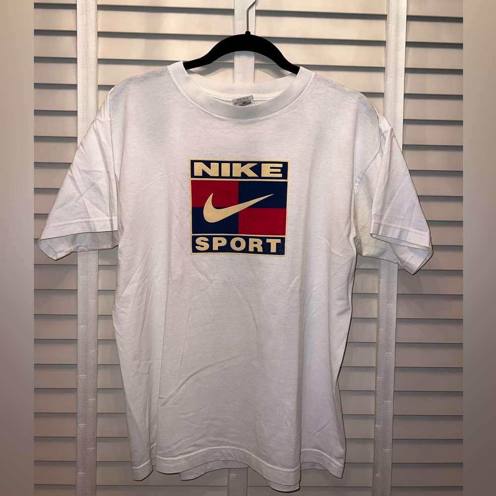 Vintage Nike Sport T-shirt